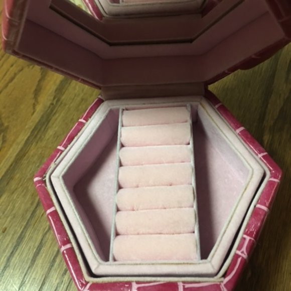 Travel Jewelry Box - Picture 7 of 9